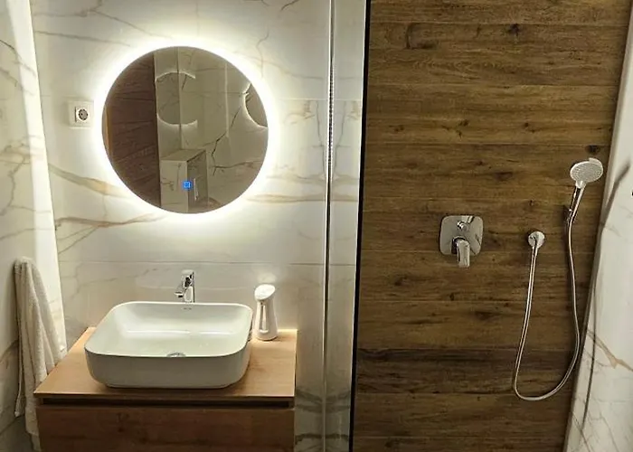 Oliane & Bed & Breakfast *