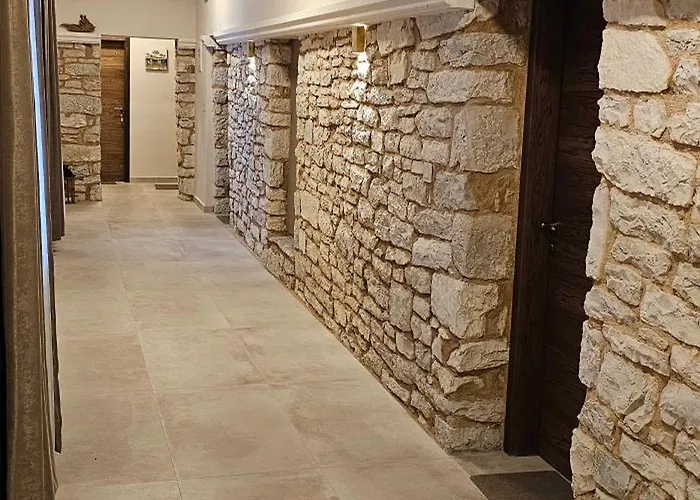 Bed & Breakfast Oliane & *